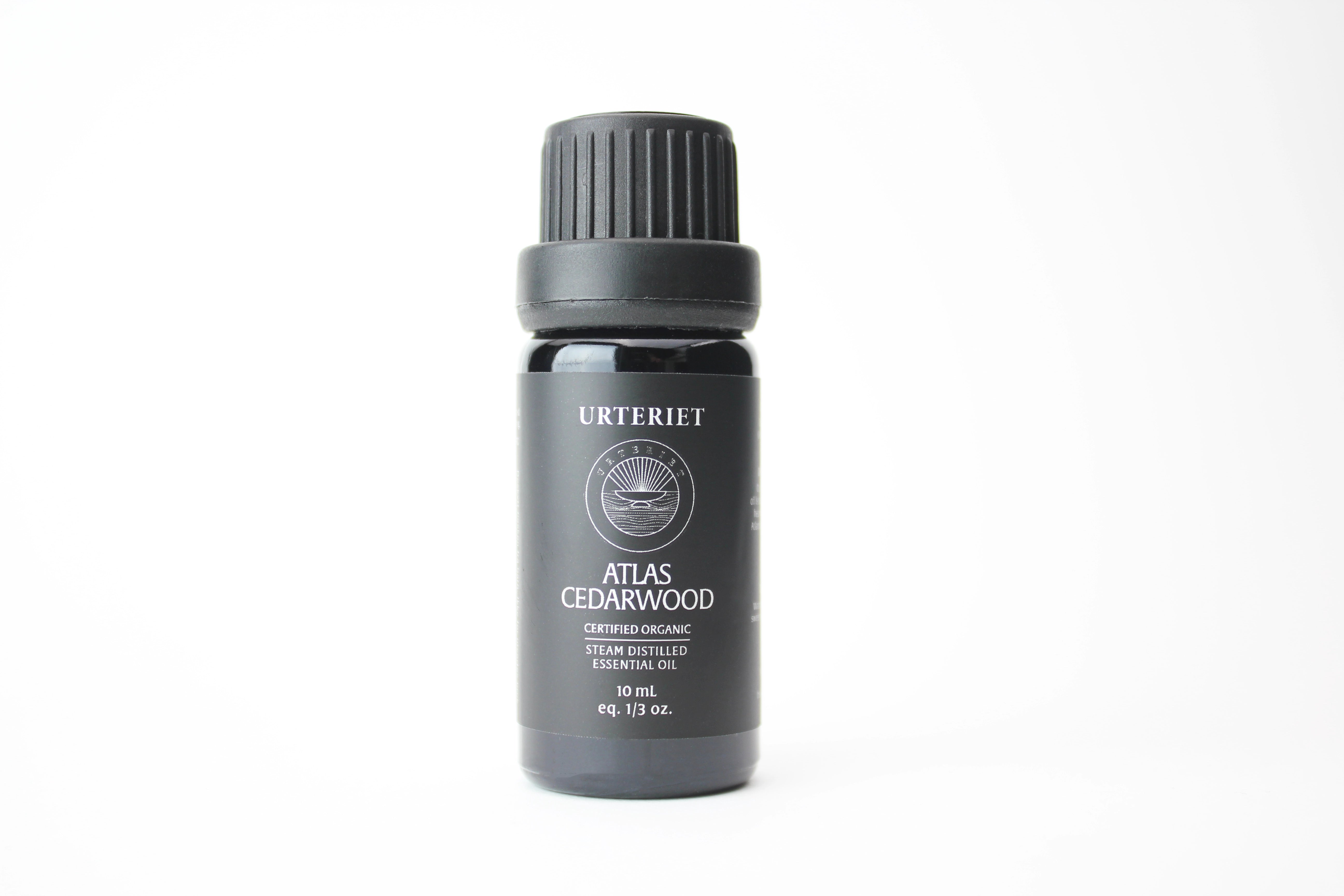 Atlas Sedertre (Cedrus Atlantica) eterisk olje